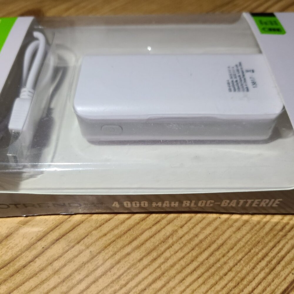 Autotrends Battery Pack - Picture 3 of 3